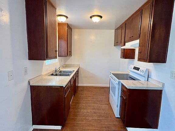2nd image of 2444 E 5th St APT 14