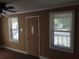 2434 N Pickwick Ave, Springfield, MO 65803