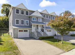 37A Shore Dr, Highlands, NJ 07732