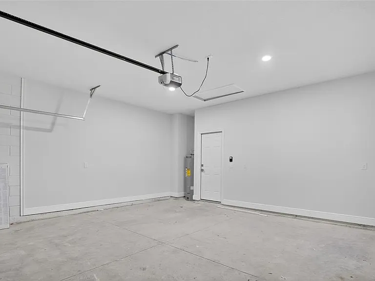 7938 N Maltese Dr — Photo 19