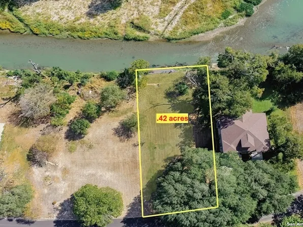 38 E Hampton LOT 25, Seguin, TX 78155