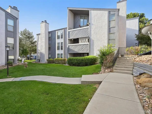 9887 E Peakview Avenue #F12, Englewood, CO 80111