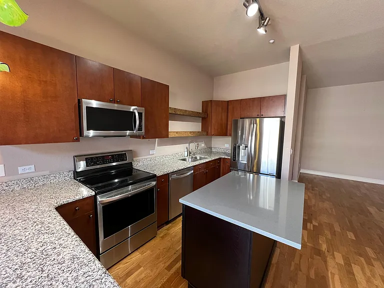 5401 S Park Terrace Ave #303A — Photo 2