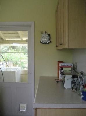 4th image of 5210 Parker Ave