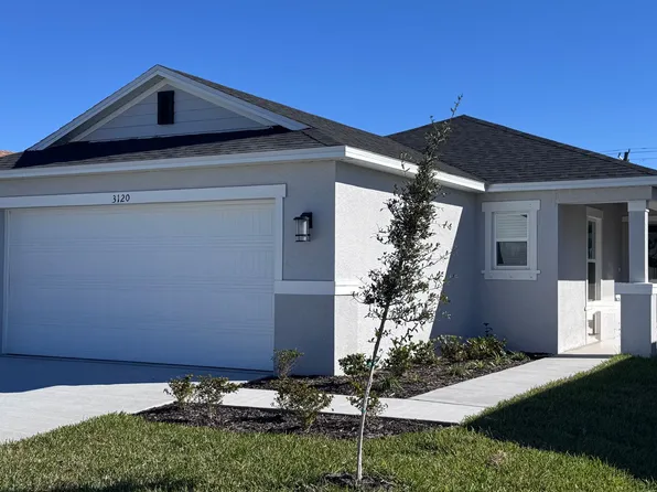 3120 Canberra Pl, Palmetto, FL 34221