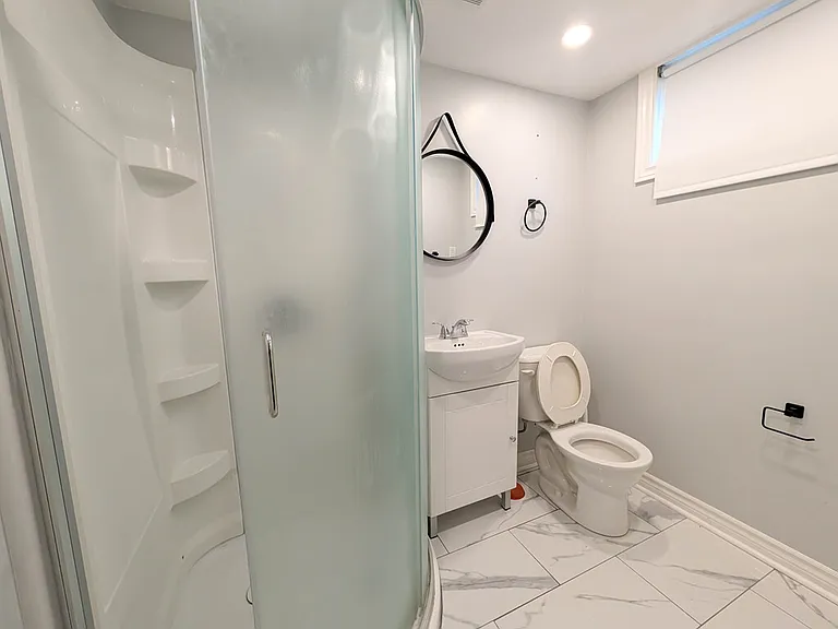 105 Tupper Dr — Photo 26