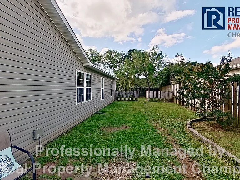 7410 Milan Ct — Photo 16