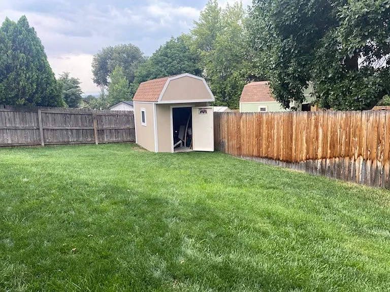 405 Pace St — Photo 29
