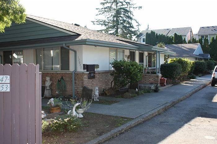 1st image of 12047 35th Ave NE APT 2