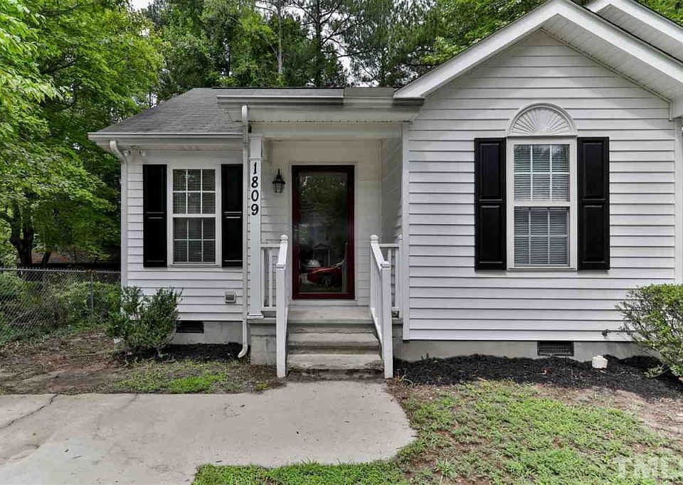 1st image of 1809 Nixon St
