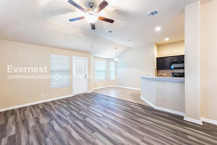120 Jim Dandy Dr — Photo 5