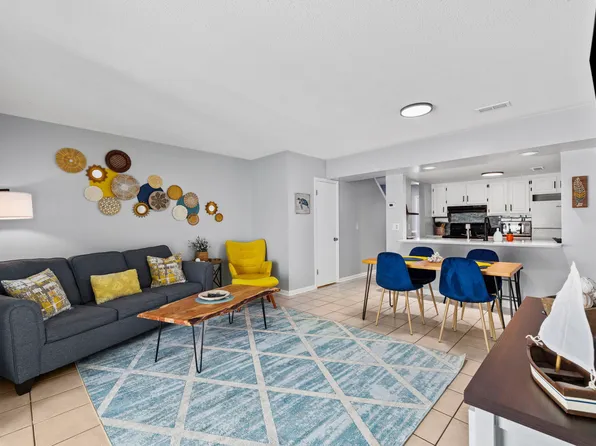 1510 Edge Dr APT 2, North Myrtle Beach, SC 29582