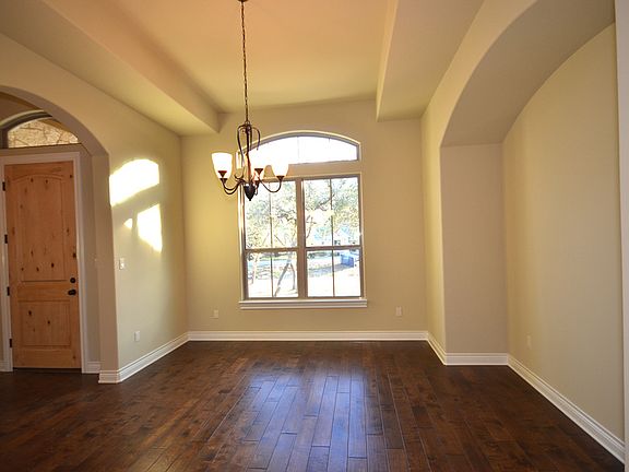 5th image of 200 N Canyonwood Drive
