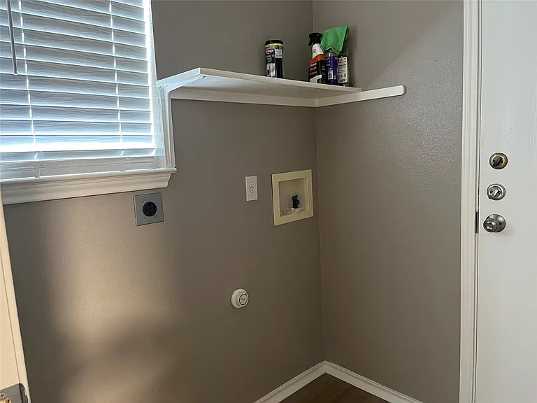15106 Chamberlain Ct — Photo 18