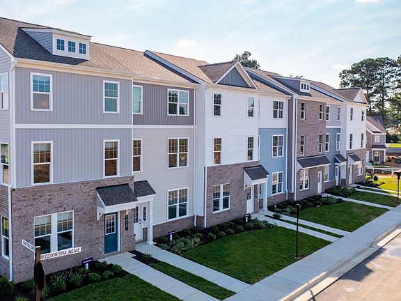 2nd image of 2113 Grand Reserve Way