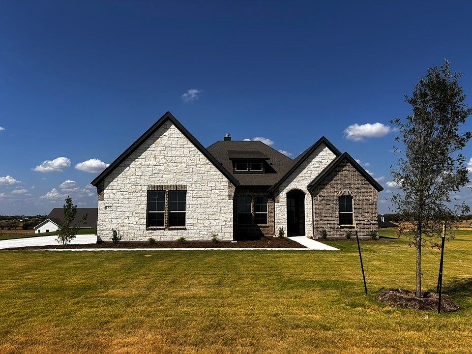 1st image of 156 Hillview Trl