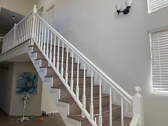 3rd image of 649 Blenfield Pl