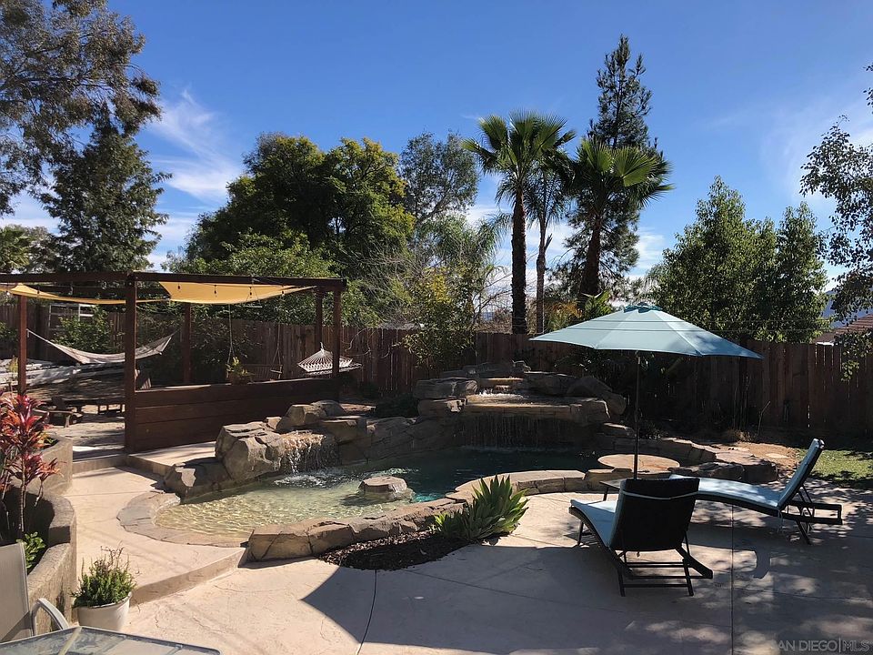 1st image of 22075 Woodcreek Ln