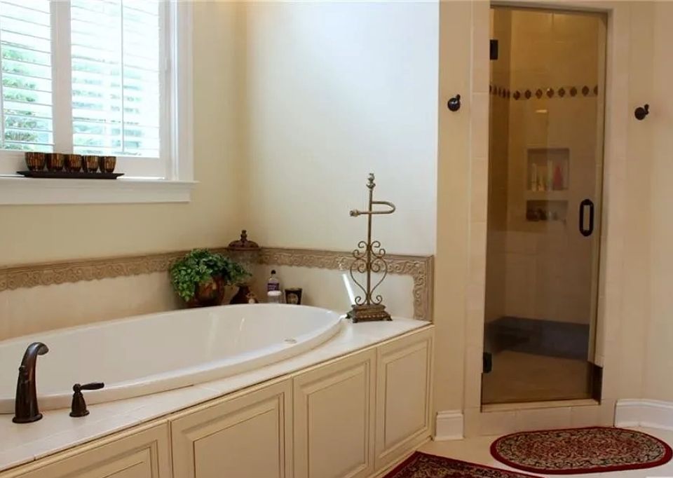 Master bath