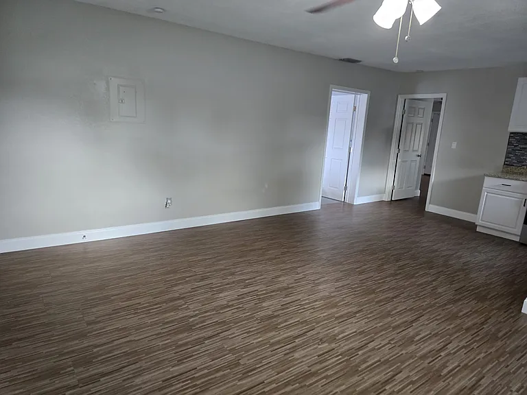 11548 Missouri St #1 — Photo 6