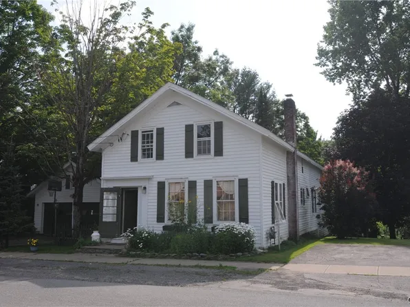 7891 Steuben St, Holland Patent, NY 13354