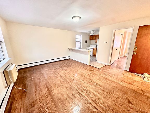 4th image of 5918 Houghton St Floor 2