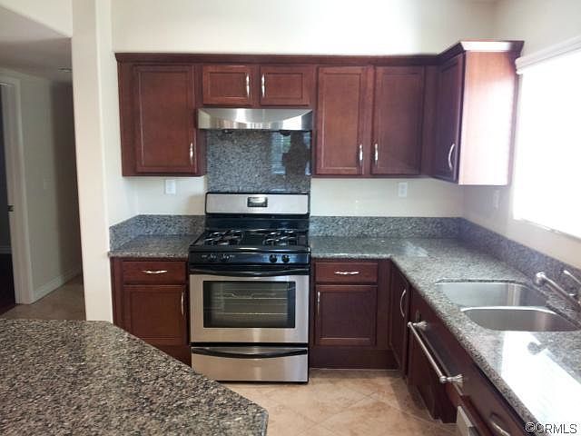 1st image of 28 S Parkwood Ave