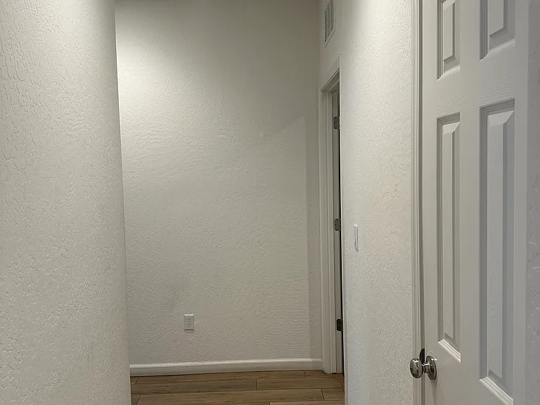 6690 E Berkeley Ave — Photo 14