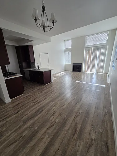 1130 Rexford Dr #7 Photo 1