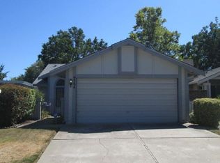 9304 Ivydale Cir, Elk Grove, CA 95758