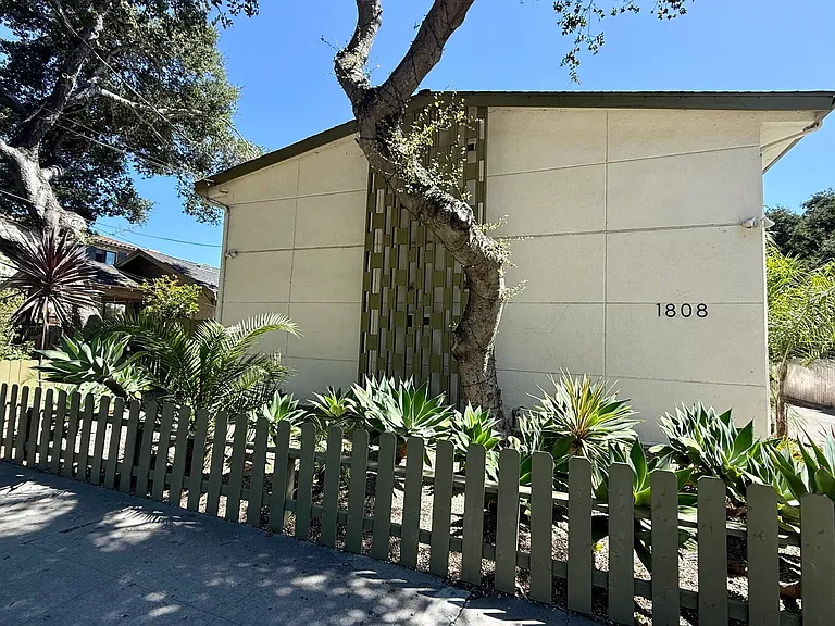 1808 Castillo St #D — Photo 5