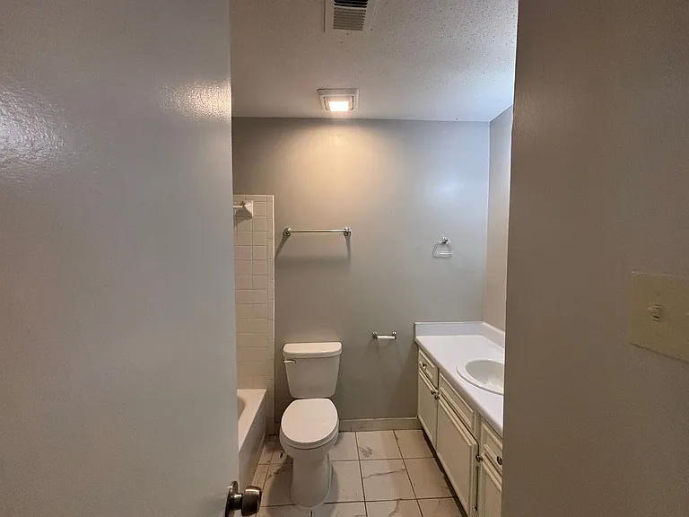 3132 Rosebay Ln — Photo 8