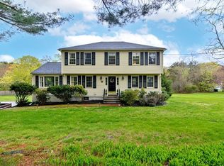 11 School St, Norfolk, MA 02056