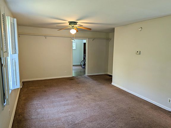 5th image of 348 Elmhurst St