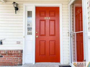 284 Moonlight Dr, Piscataway, NJ 08854