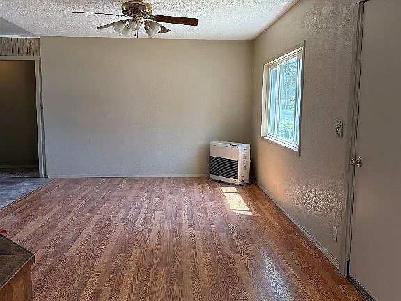 5th image of 320 S 9th St