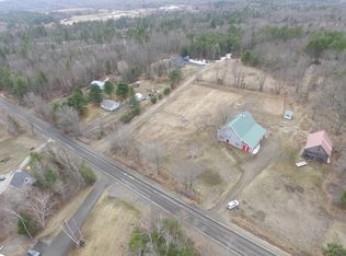 983 Hampden Rd, Carmel, ME 04419