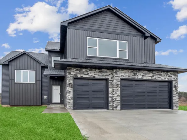 1574 Squirrel Way, New Richmond, WI 54017