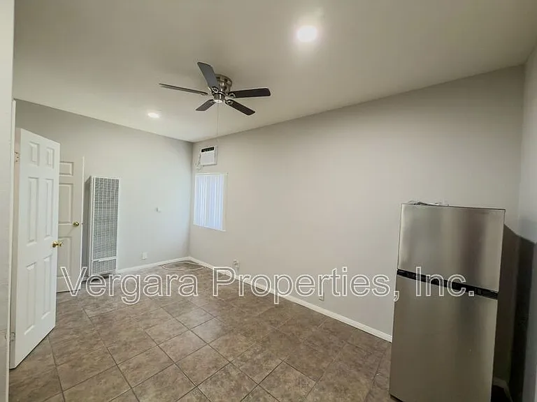 921 Sartori Ave #I — Photo 7