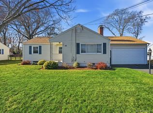35 George Rd, Windsor Locks, CT 06096