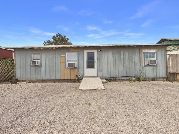 409 N Cypress St, Pecos, TX 79772
