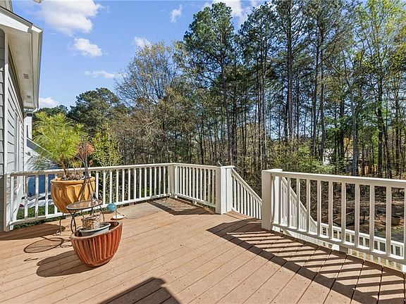 5th image of 4630 Willowbrook Ct