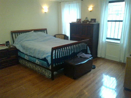 Rented by Flateau Realty | media 15