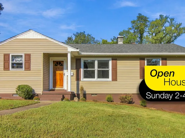 104 Alger Rd, Oak Ridge, TN 37830
