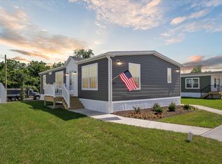 124 Sycamore Dr, Honey Brook, PA