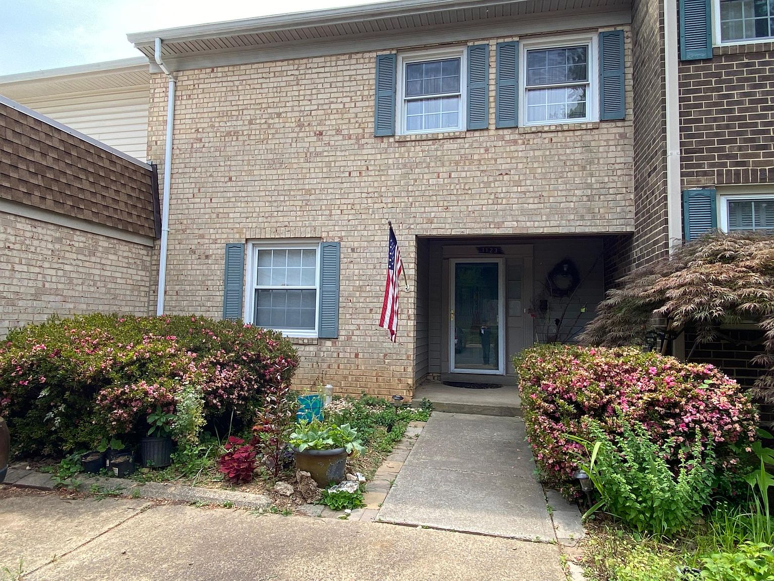 1123 Moorefield Hill Ct SW, Vienna, VA 22180 Zillow