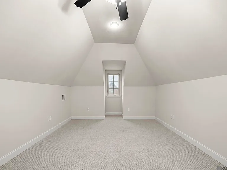 14835 Pendleton Way — Photo 18