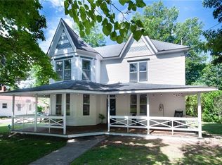 154 N Mock St, Prairie Grove, AR 72753