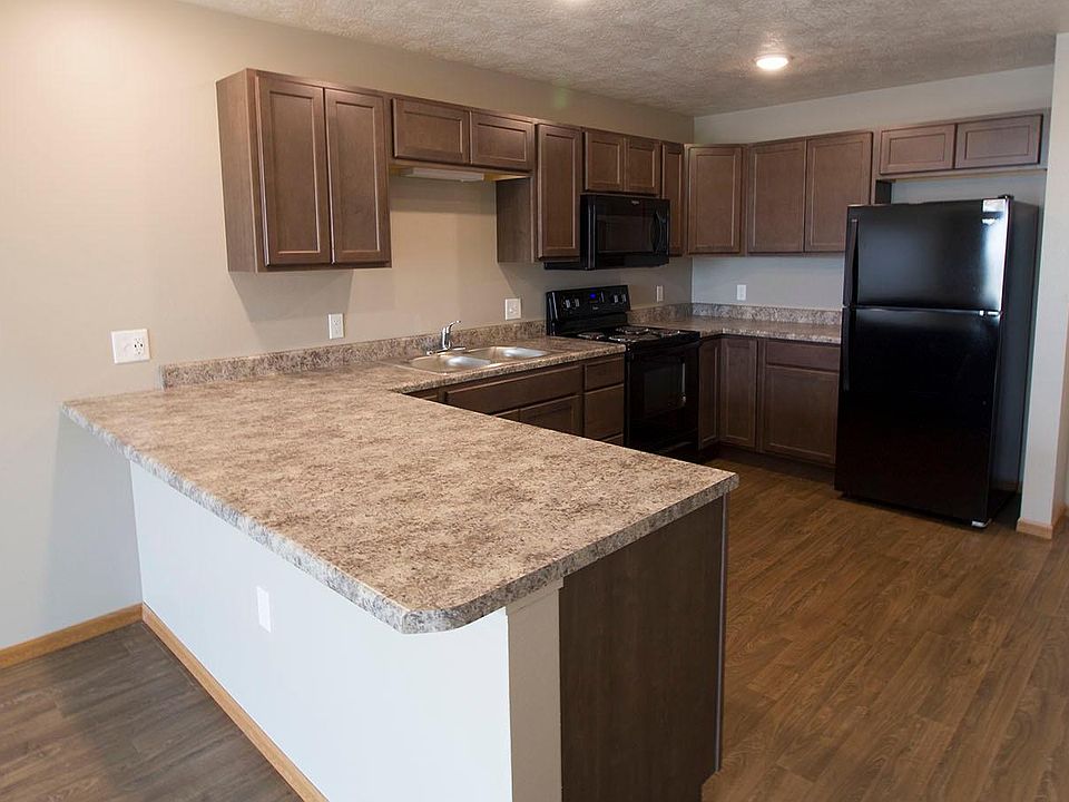 One Bedroom kitchen
