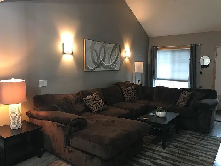 17124 Eastwood Ave — Photo 4